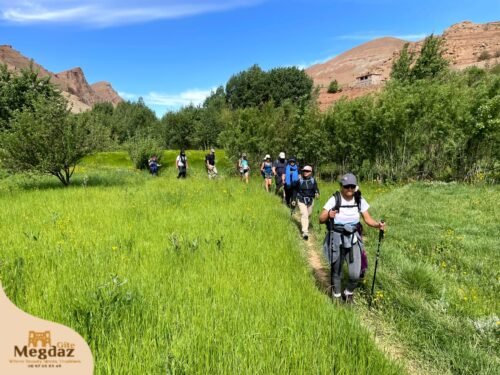 Long trips to explore the surrounding nature and nearby mountain peaks.